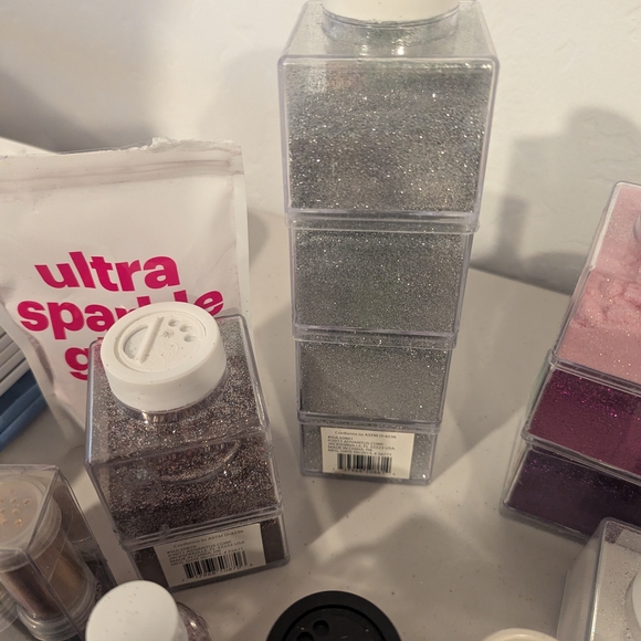 Assorted Glitter Set - Picture 4 of 7